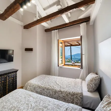 Holiday home Anyfantata Sivros