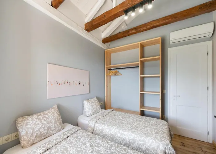 Nyaraló Anyfantata Szívrosz